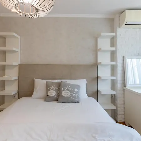 Spacious 2br With Garage In Chataldzha * Warna