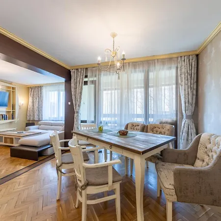 Spacious 2br With Garage In Chataldzha Warna